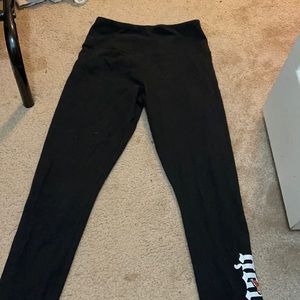 hollister leggings, never wear them anymore